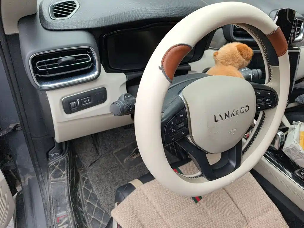 Lynk & Co 02 2018 2018 1.5T DCT 2WD Shine Edition China V