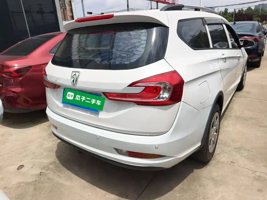 Baojun 310W 2021 2017 1.5L Manual Comfort China VI