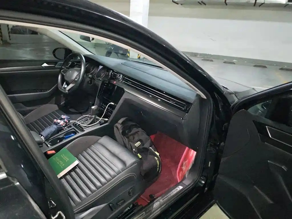 Volkswagen Magotan 2020 330TSI DSG Leading фото 22