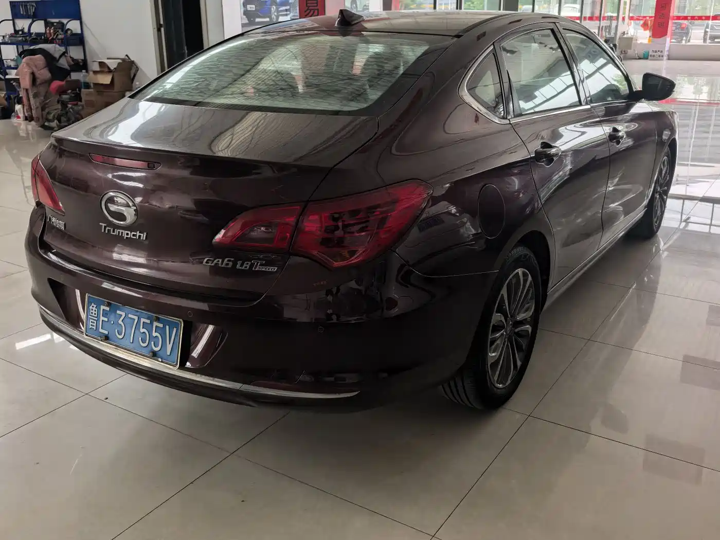 GAC Trumpchi Trumpchi GA6 2015 1.8T DCT Luxury Navigation фото 4