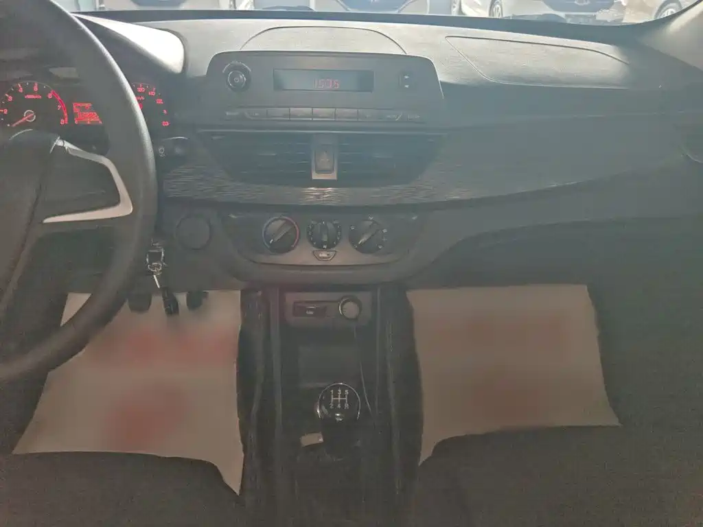 Baojun 310 2017 2016 1.2L Manual Comfort Model