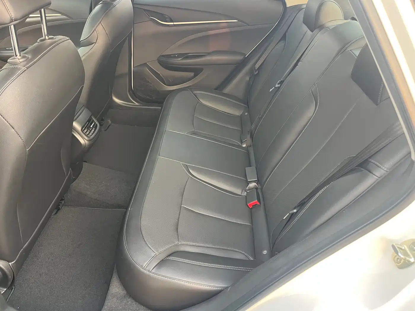 Buick Excelle 2021 Exemplar 1.5L Auto Elite фото 7