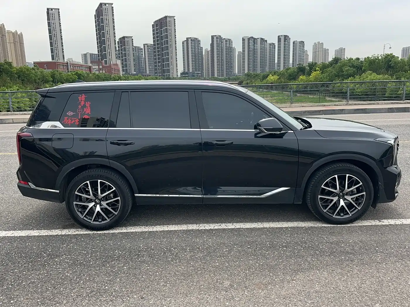 GAC Trumpchi Trumpchi GS8 2022 Pilot Series 2.0TGDI 2WD Luxury Smart Connect Edition (7-Seater) фото 6