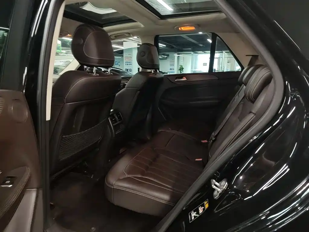 Mercedes-Benz GLE 2019 GLE 320 4MATIC Dynamic Ultimate Edition фото 17