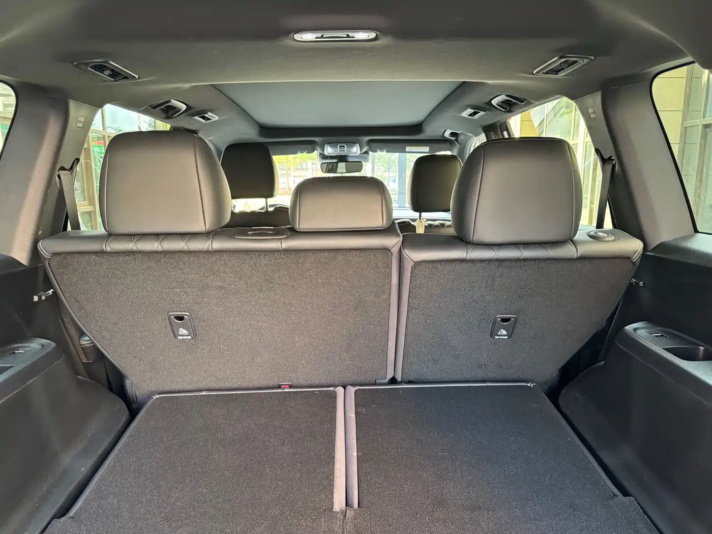 GAC Trumpchi Trumpchi GS8 2022 Dual Engine Series 2.0TM 2WD Premium Edition (7-Seater) фото 11
