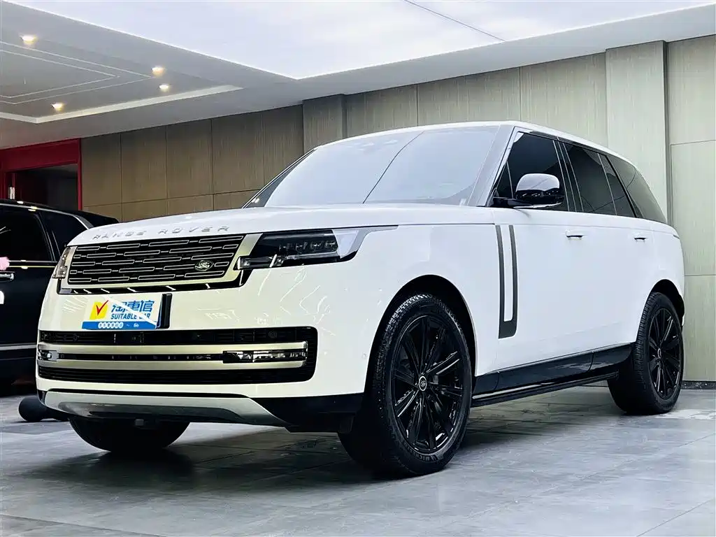 Land Rover Range Rover 2023 3.0 L6 360PS Golden Age Edition