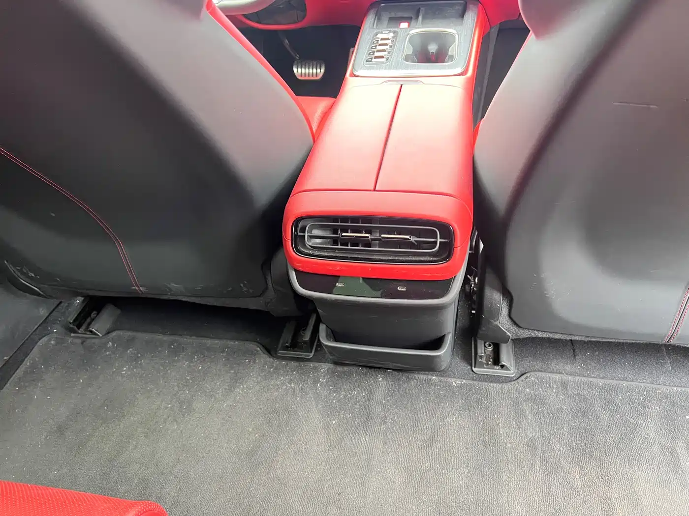 Xiaomi Auto Xiaomi SU7 2024 AWD Extended Range Advanced Smart Driving Max Edition фото 10