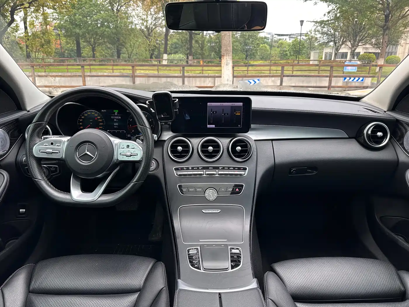 Mercedes-Benz C-Class 2021 C 260 L Sport Starry Exclusive Edition фото 19