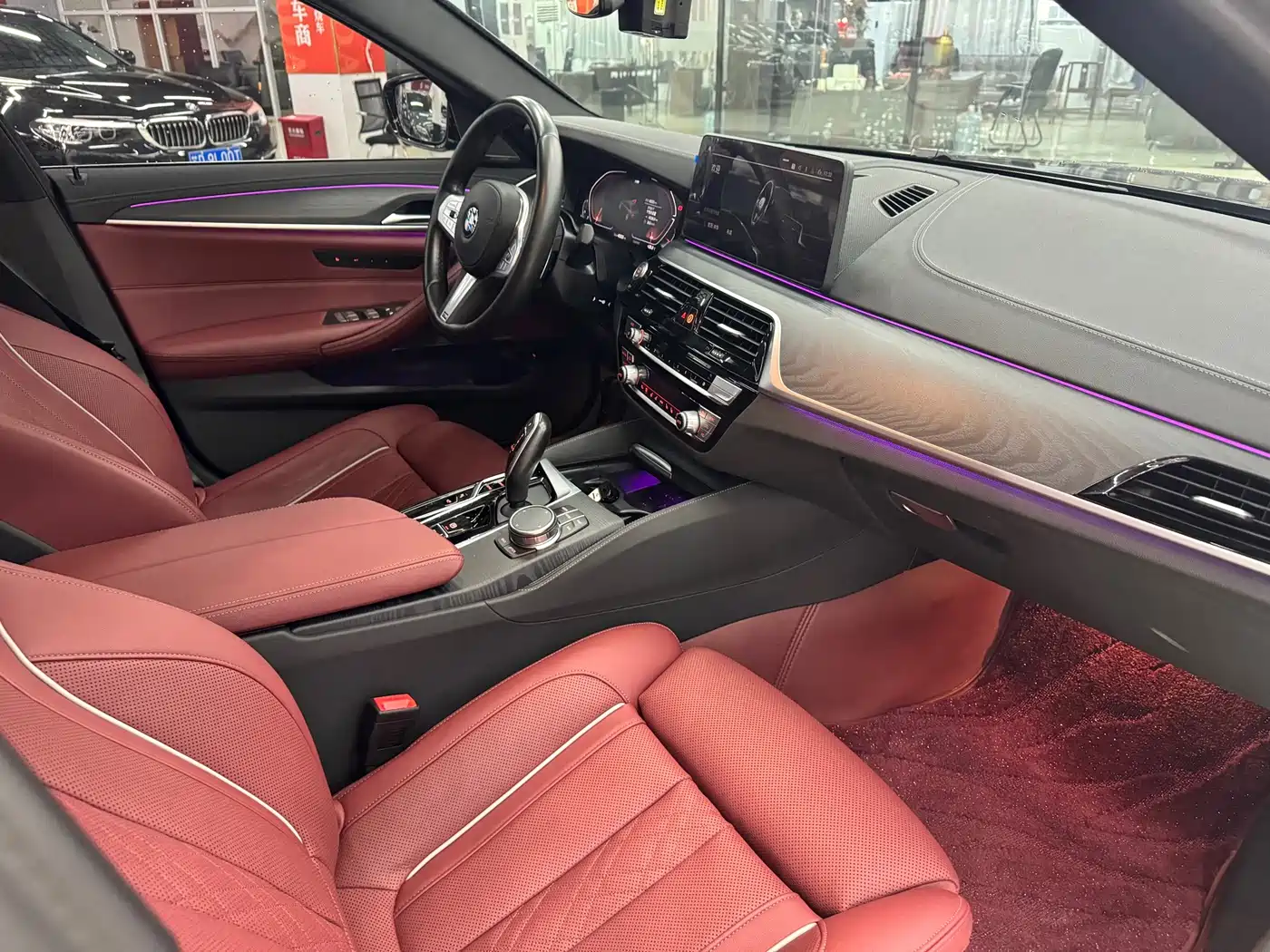 Фото 20 - BMW 5 Series