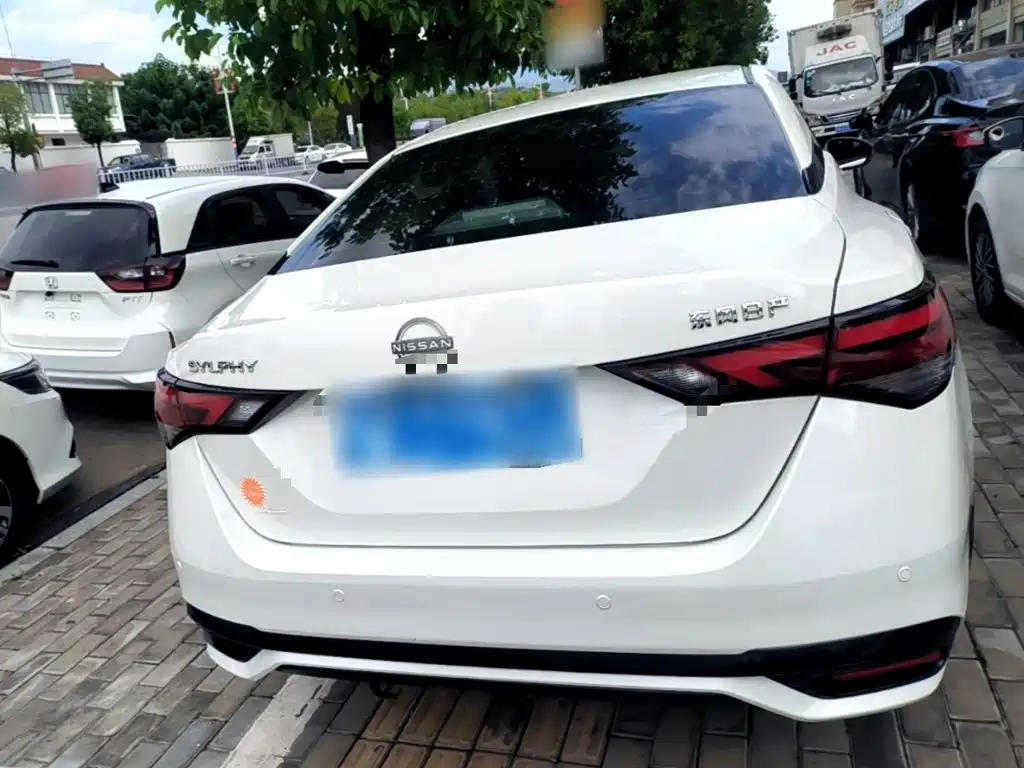 Nissan SYLPHY, миниатюра 6