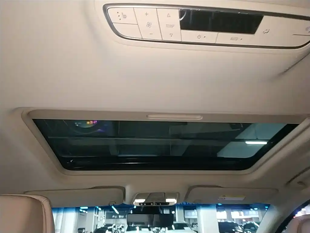 Buick GL8 2023 ES Landmaster Exclusive фото 18