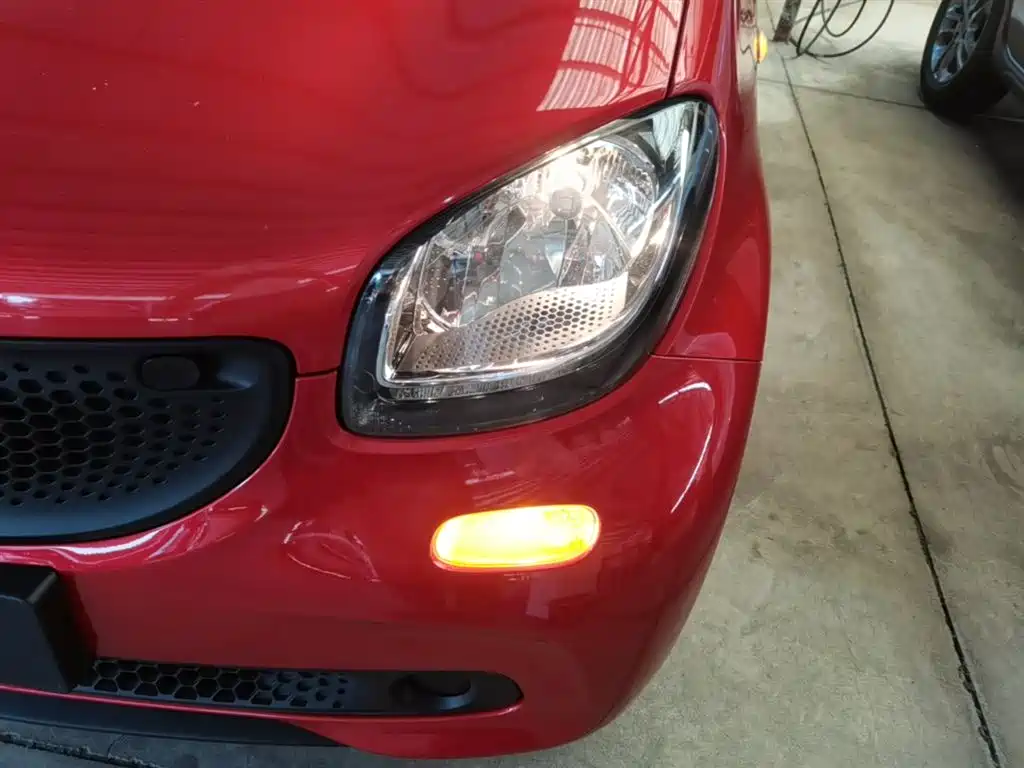 smart forfour 2016 2016 1.0L 52kW Agile Edition