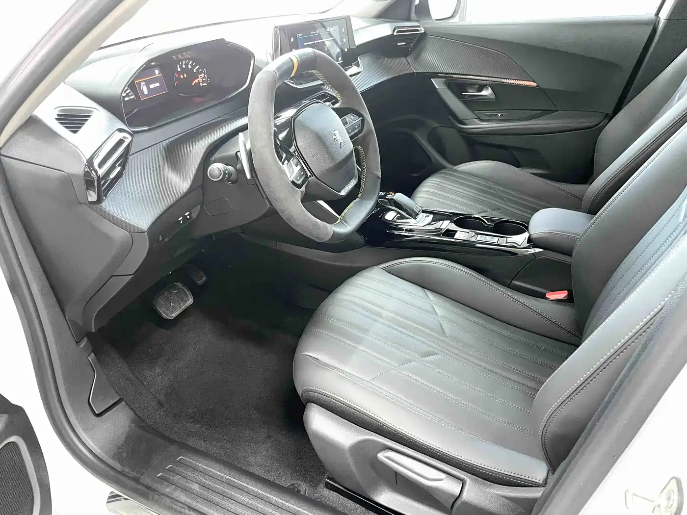 Peugeot 2008 2022 230THP THE ONE фото 7