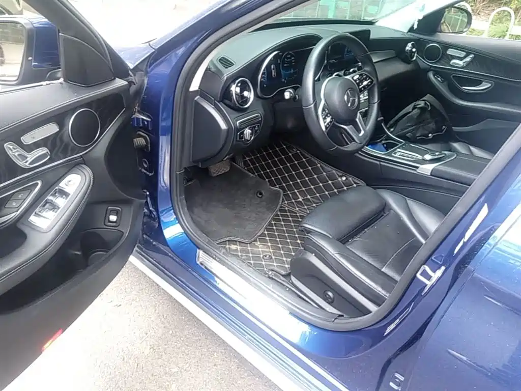Mercedes-Benz C-Class 2019 Facelift C 260 L Sport фото 16