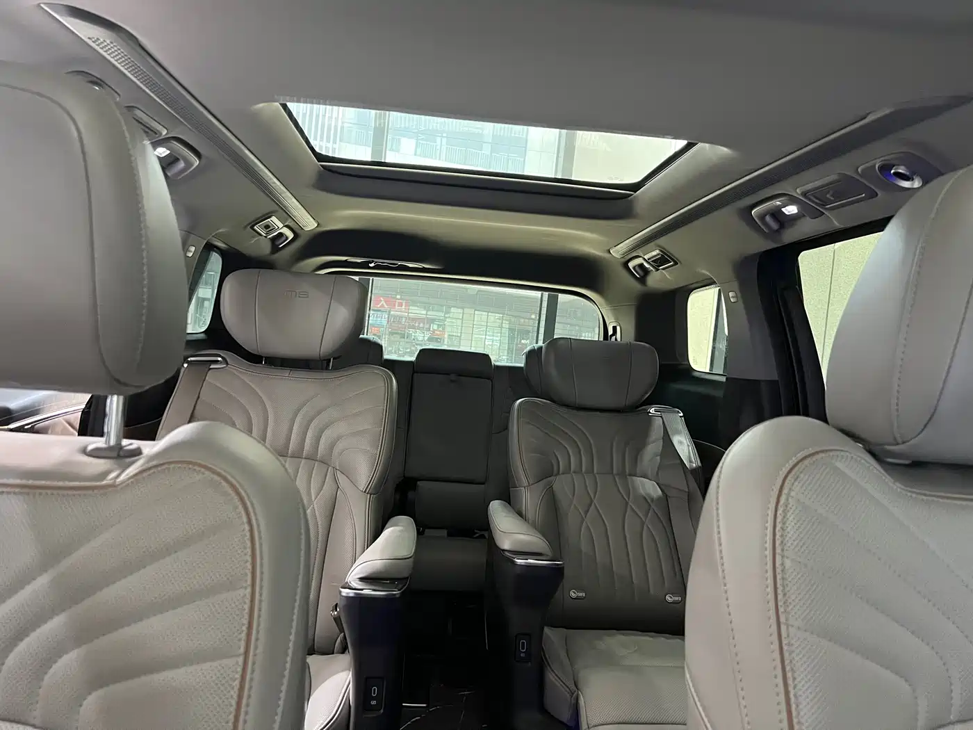 GAC Trumpchi Trumpchi M8 2024 Master Series 400T Ultimate Edition фото 12