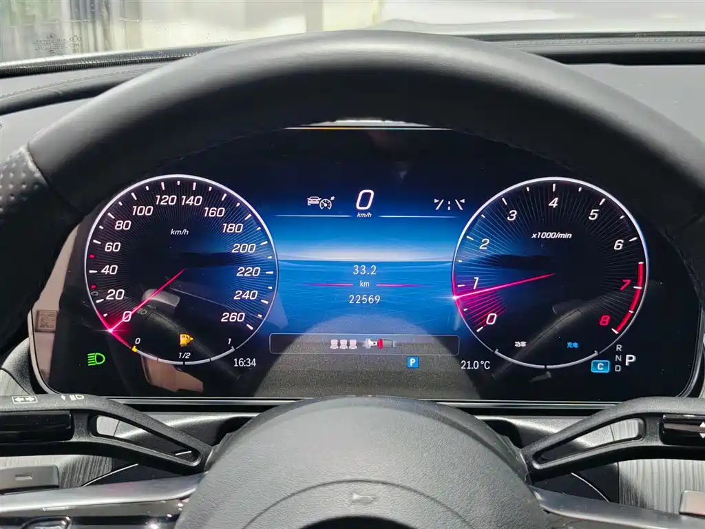 Mercedes-Benz C-Class 2023 C 260 L Sport фото 3