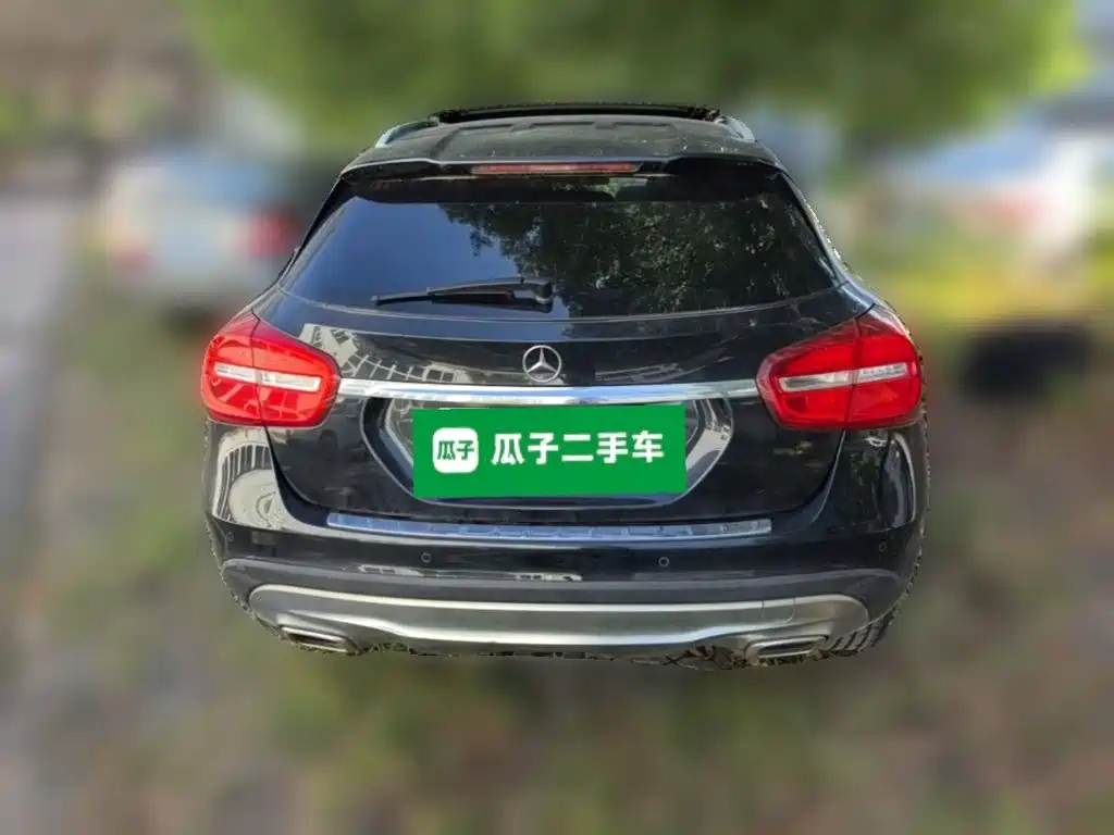 Mercedes-Benz GLA 2015 2015 GLA 200 Fashion