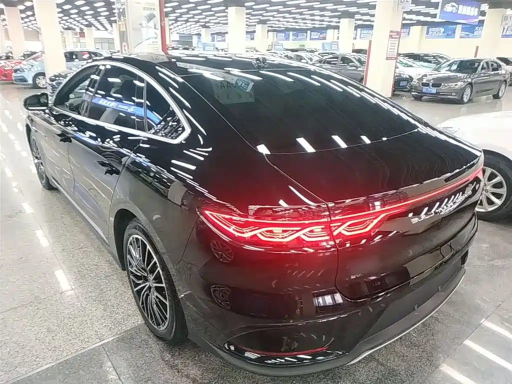 BYD Han 2025 Model EV 701KM LiDAR Smart Driving Version фото 5