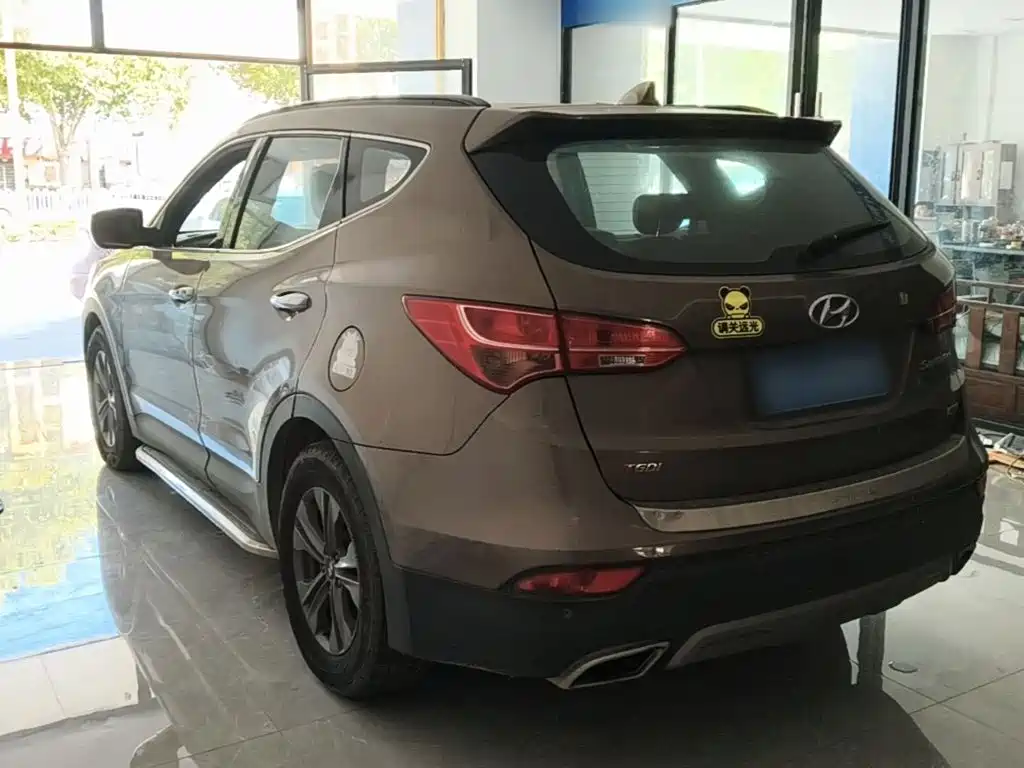 صورة 5 - Hyundai Santa Fe