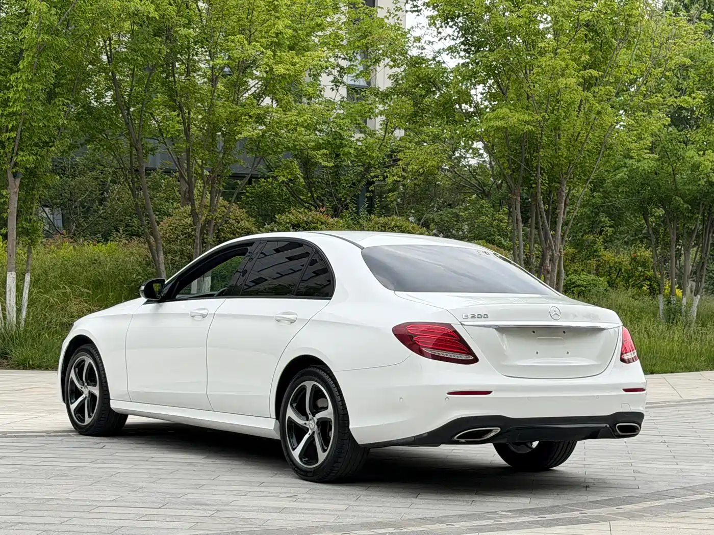 Mercedes-Benz E-Class 2017 E 200 Sport фото 4