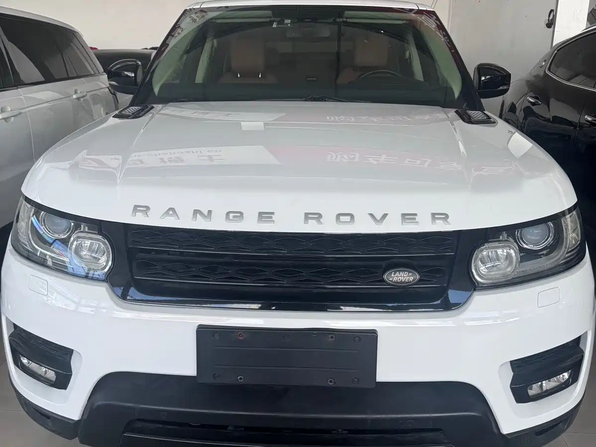 Land Rover Range Rover Sport 2014 3.0 SC V6 HSE DYNAMIC фото 2