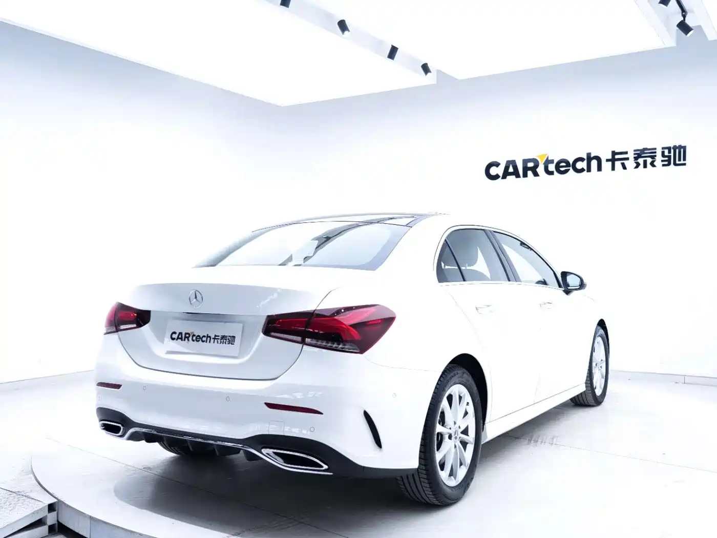 Mercedes-Benz A-Class 2022 Facelift A 200 L Sport Sedan Dynamic фото 20