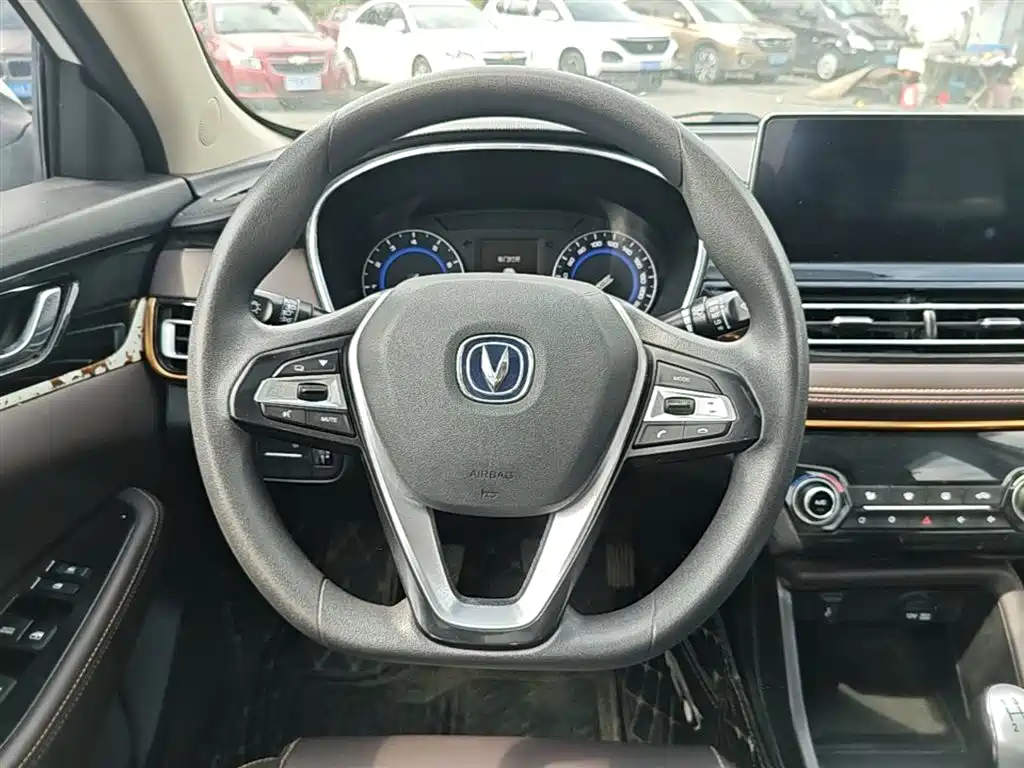 Changan Eado DT 2018 2018 1.6L Manual Intelligent Luxury