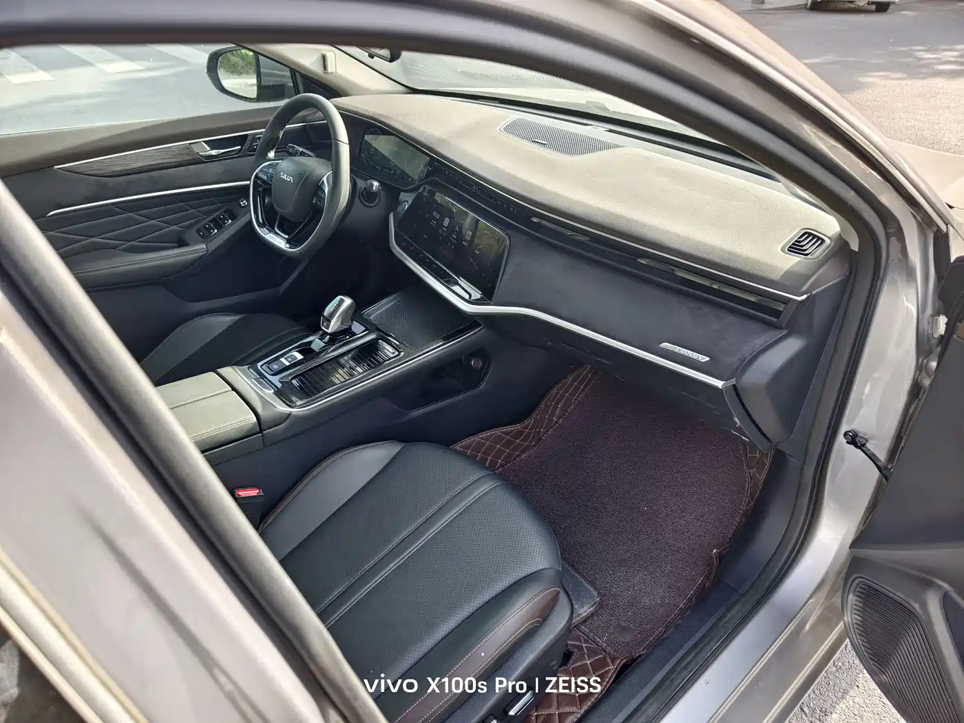 Dongfeng Aeolus Yixuan MAX 2022 2021 1.5T Super Cool Dad Edition