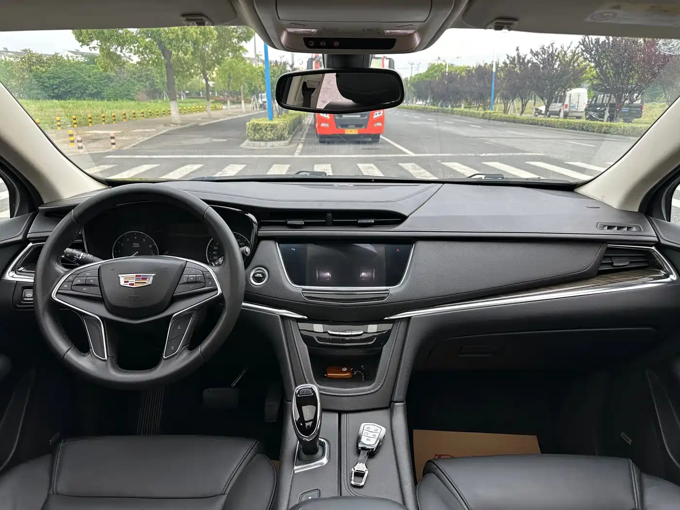 Cadillac XT5 2018 25T Luxury фото 14