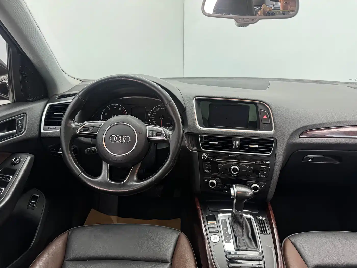 Photo 16 - Audi Q5