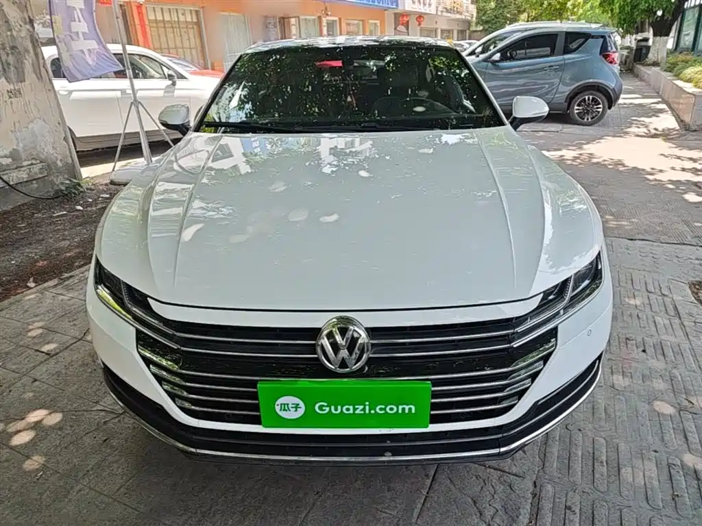 Volkswagen FAW-Volkswagen CC 2019 330TSI Elegance Edition China VI фото 3