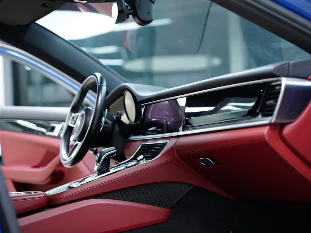 Porsche Panamera 2019 Panamera 2.9T фото 39