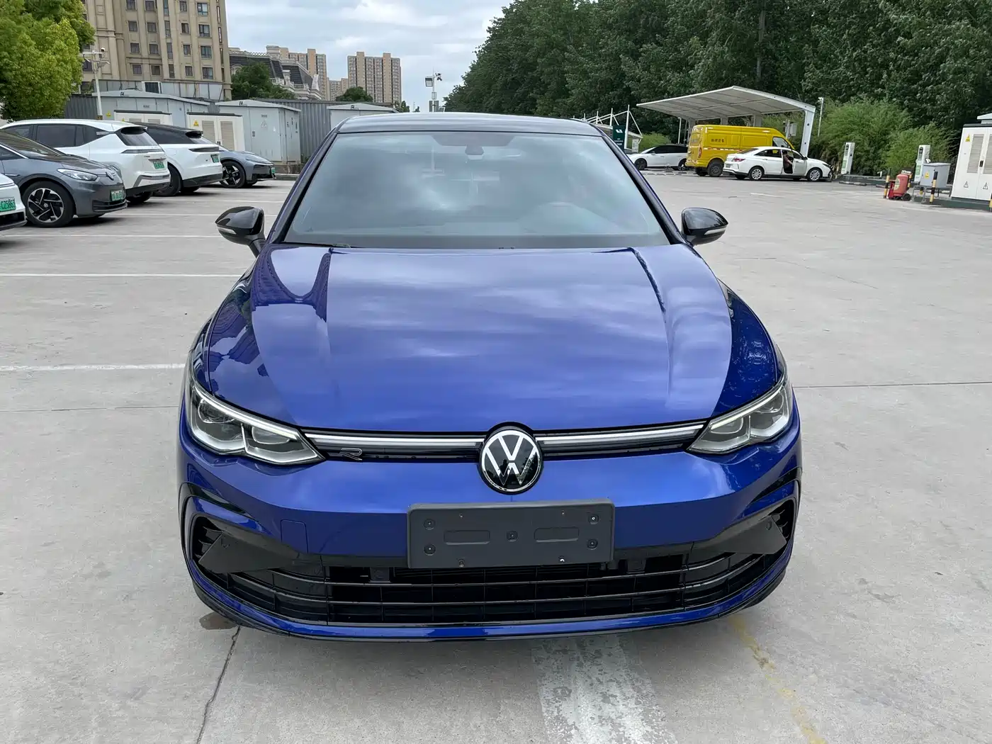Volkswagen Golf 2023 280TSI DSG R-Line Lite фото 2