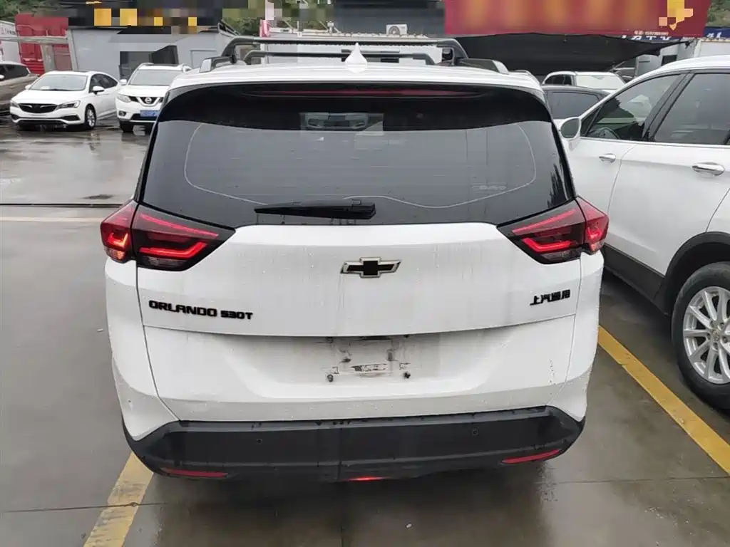 Chevrolet Volando 2020 Mild Hybrid Redline 530T Automatic Premium Edition (5+2 seater) фото 6