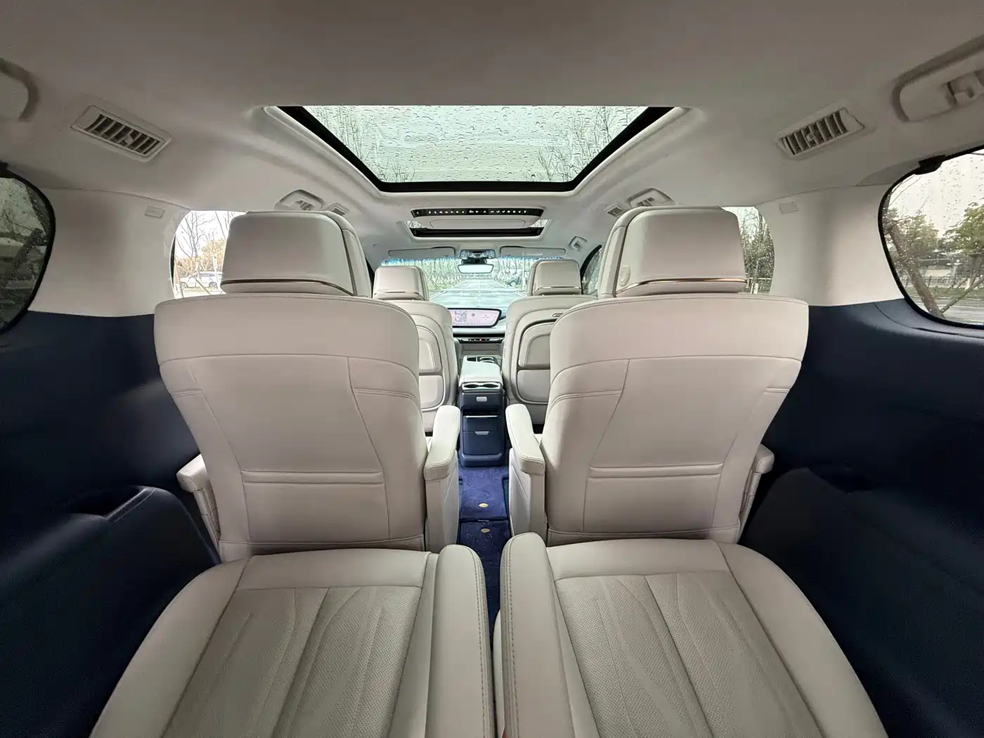 BUICK GL8 NEW ENERGY