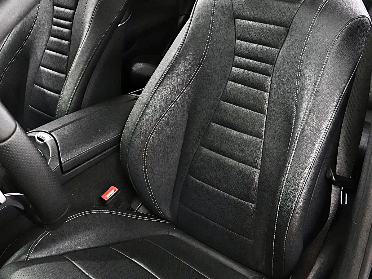 Mercedes-Benz E-Class 2020 E 300 L Sport Fashion Model фото 12