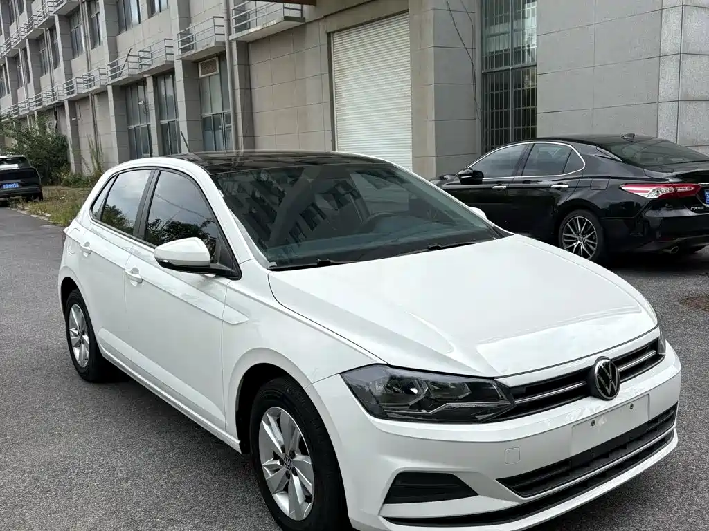 Volkswagen Polo 2022 2023 Plus 1.5L Automatic Panorama Enjoyment Edition