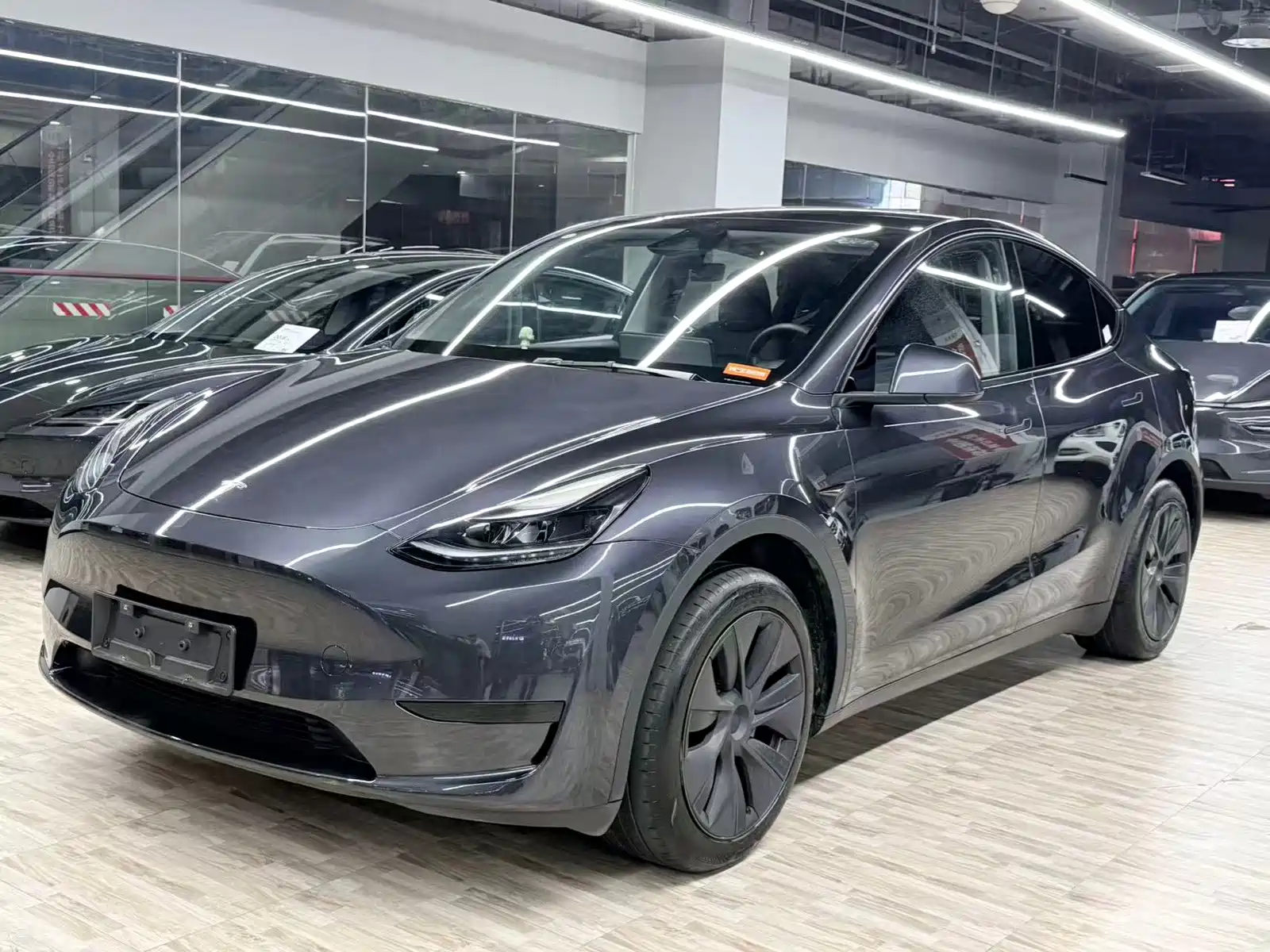 Фото 1 - Tesla Model Y