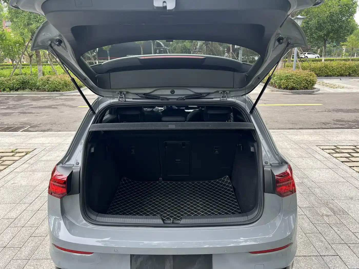 Volkswagen Golf 2021 280TSI DSG R-Line фото 24