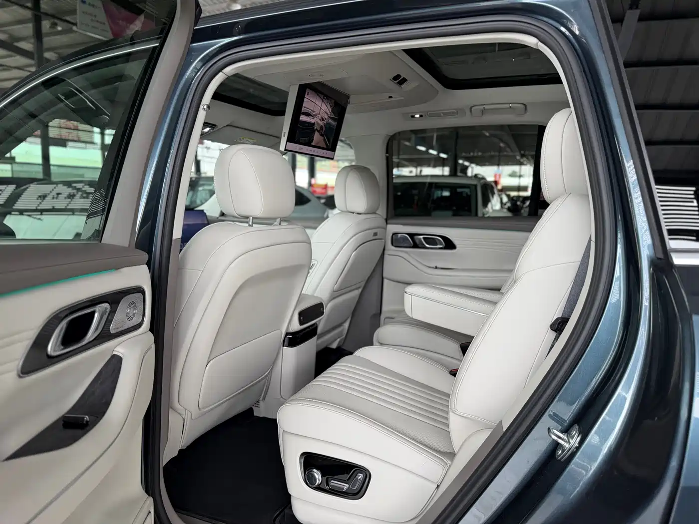 Geely Galaxy Galaxy M9 2025 Model 230km 2WD Explorer+ Edition фото 9