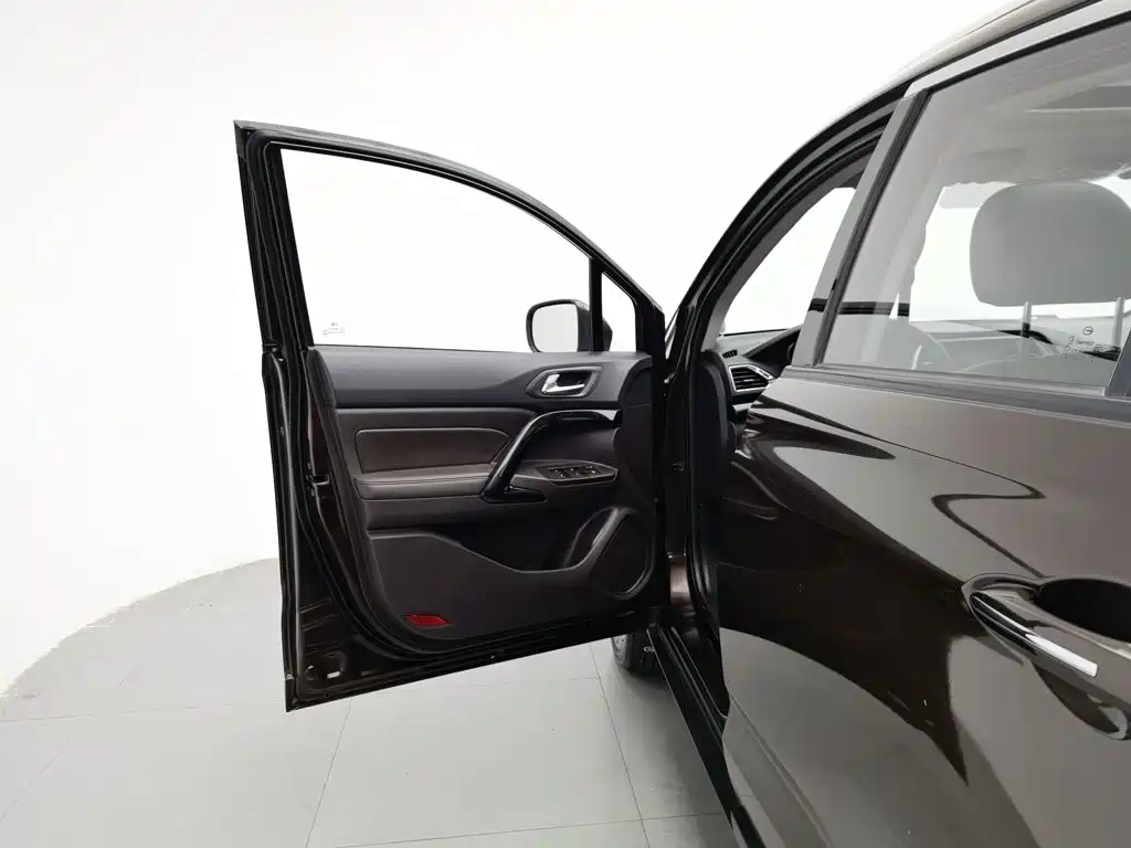 Фото 8 - GAC Trumpchi GS4
