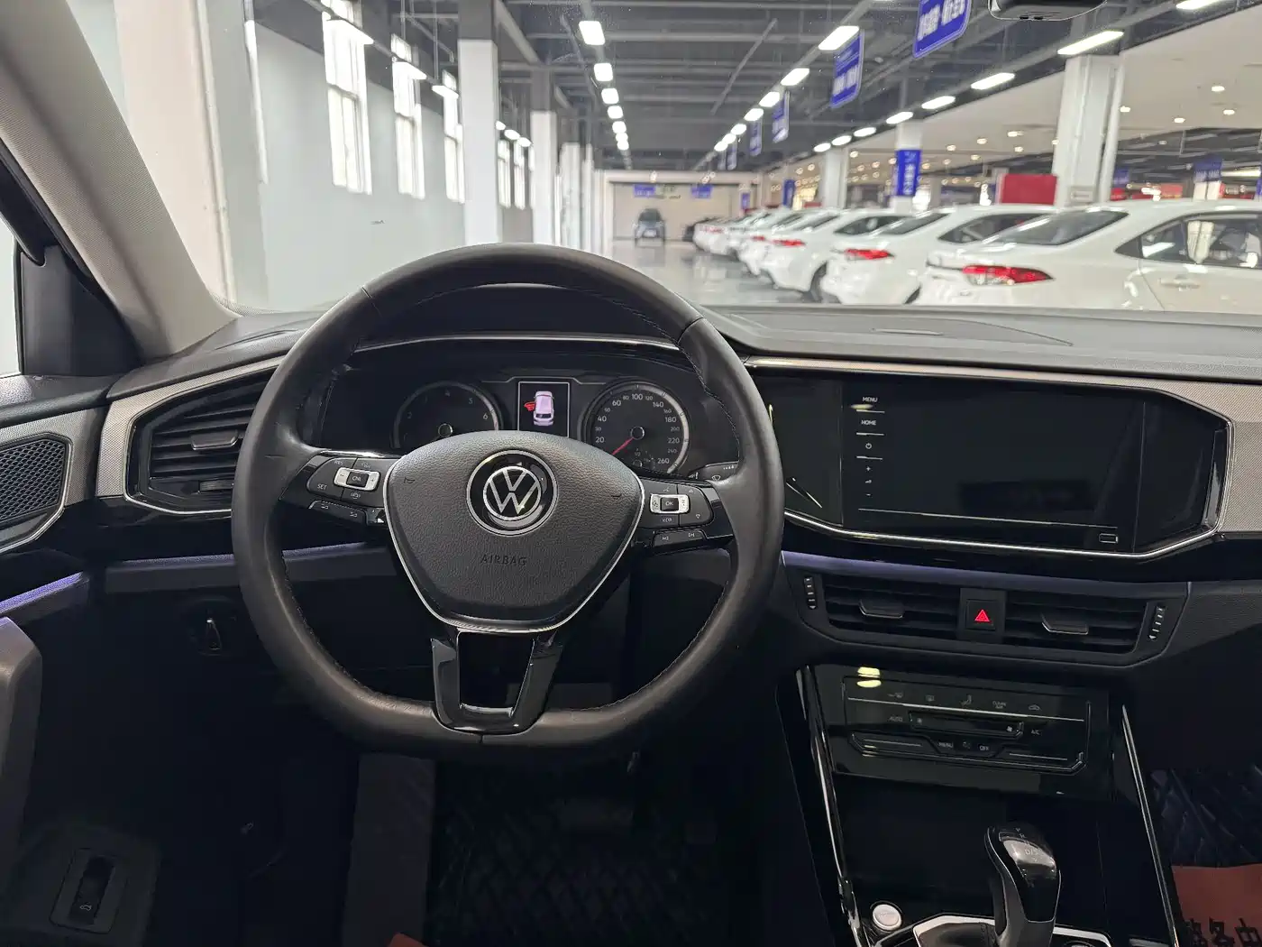 Volkswagen Tayron 2022 280TSI 2WD Luxury Smart Connect Edition фото 8