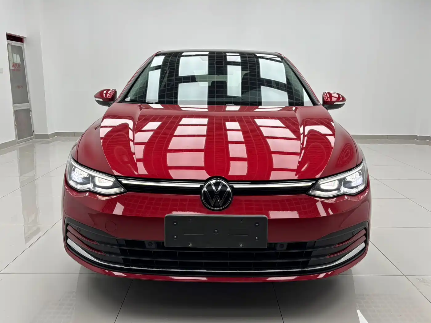 Volkswagen Golf 2023 Facelift 280TSI DSG Pro фото 3