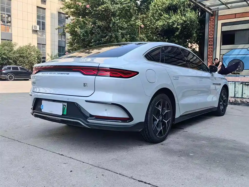 BYD Han 2024 EV Glory Edition 605KM FWD Premium фото 17