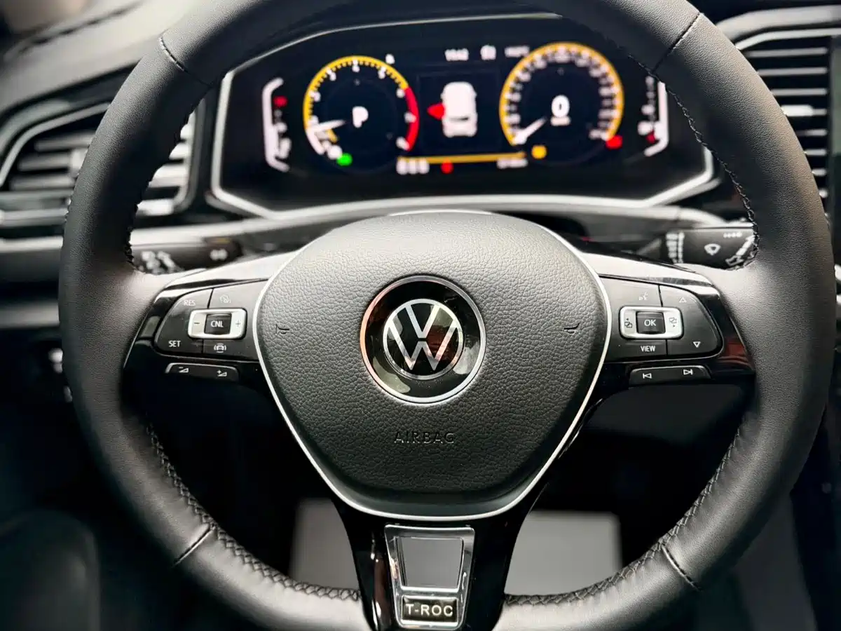 Volkswagen T-ROC 2022 280TSI DSG 2WD Comfort PLUS фото 20