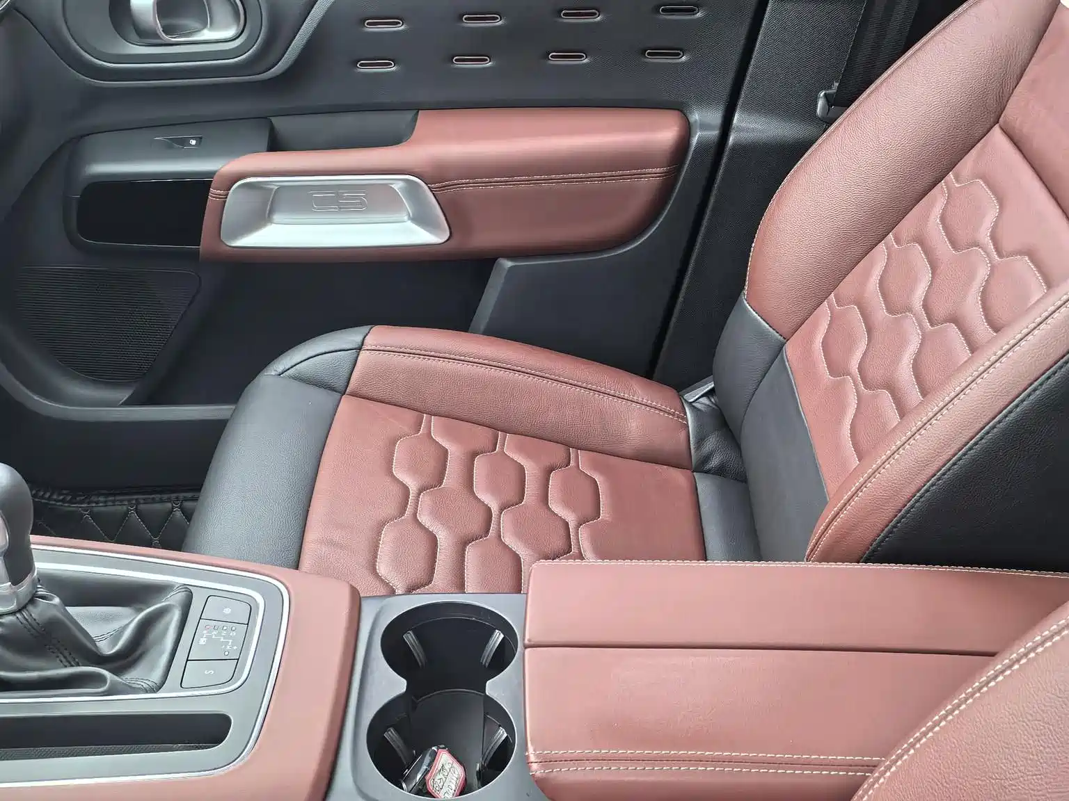 صورة 8 - Citroën Tianyi C5 AIRCROSS