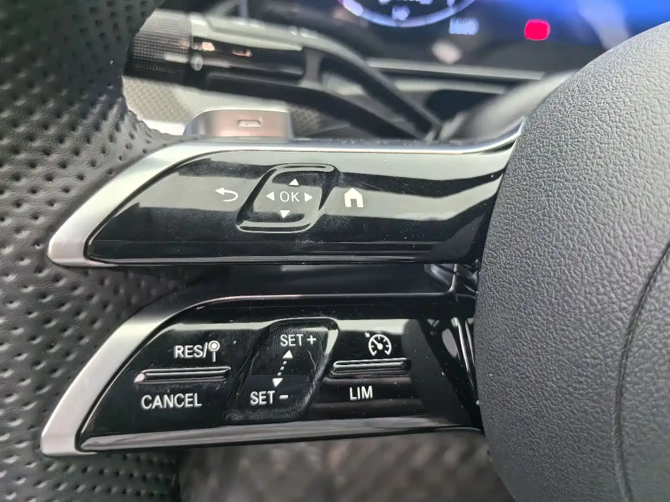Mercedes-Benz C-Class 2022 Facelift C 260 L Sport фото 19