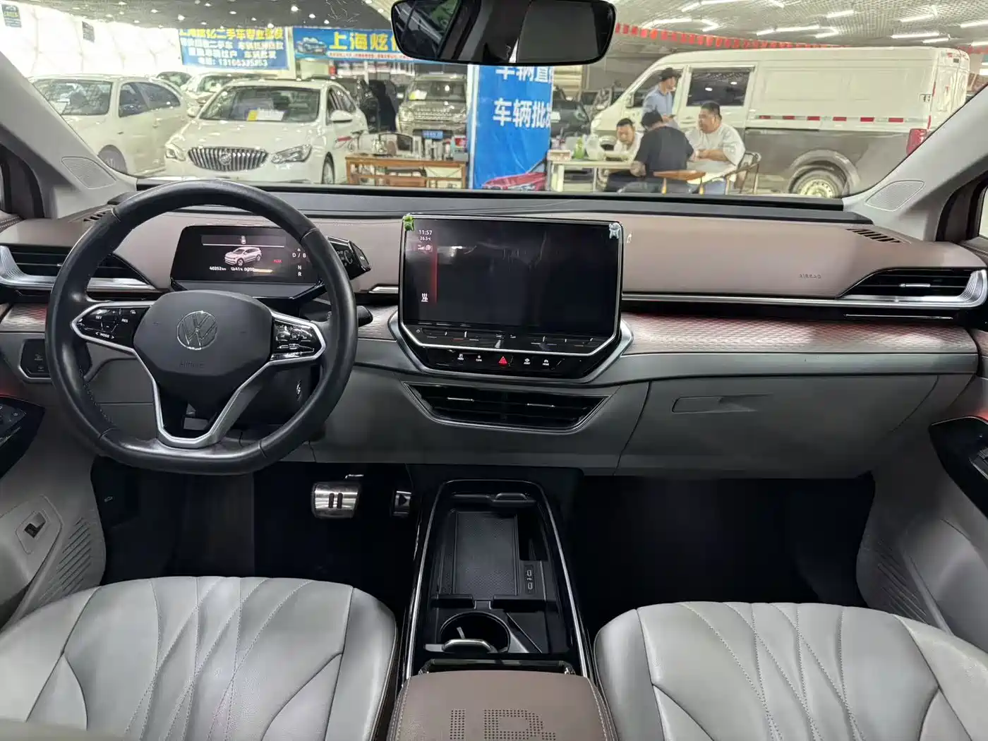 Volkswagen ID.6 X 2022 Smart Long Range фото 8