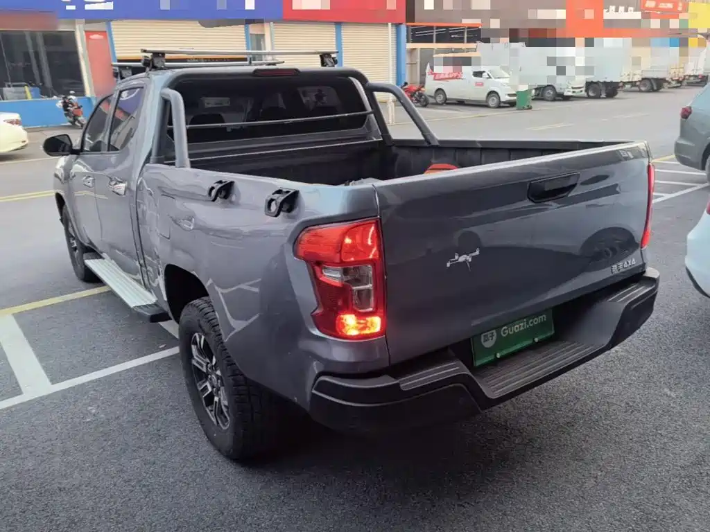 Changan Hunter 2025 2024 Warrior Edition Luxury Dual Motor AWD Extra Long Box