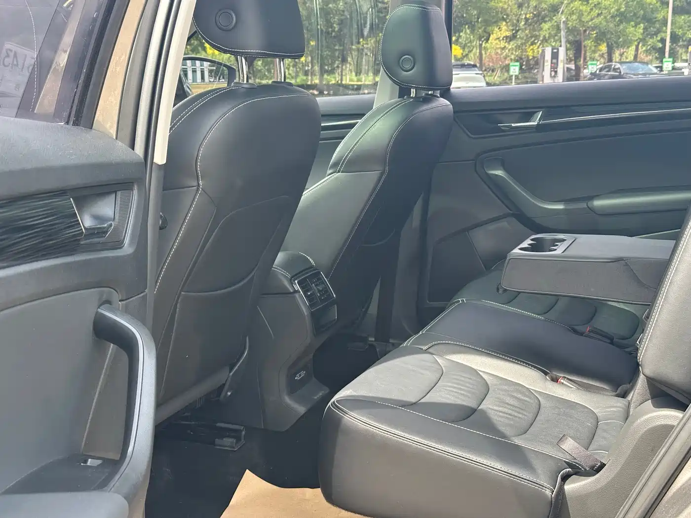 Škoda Kodiaq 2017 TSI330 7-seater 2WD Luxury Edition фото 7